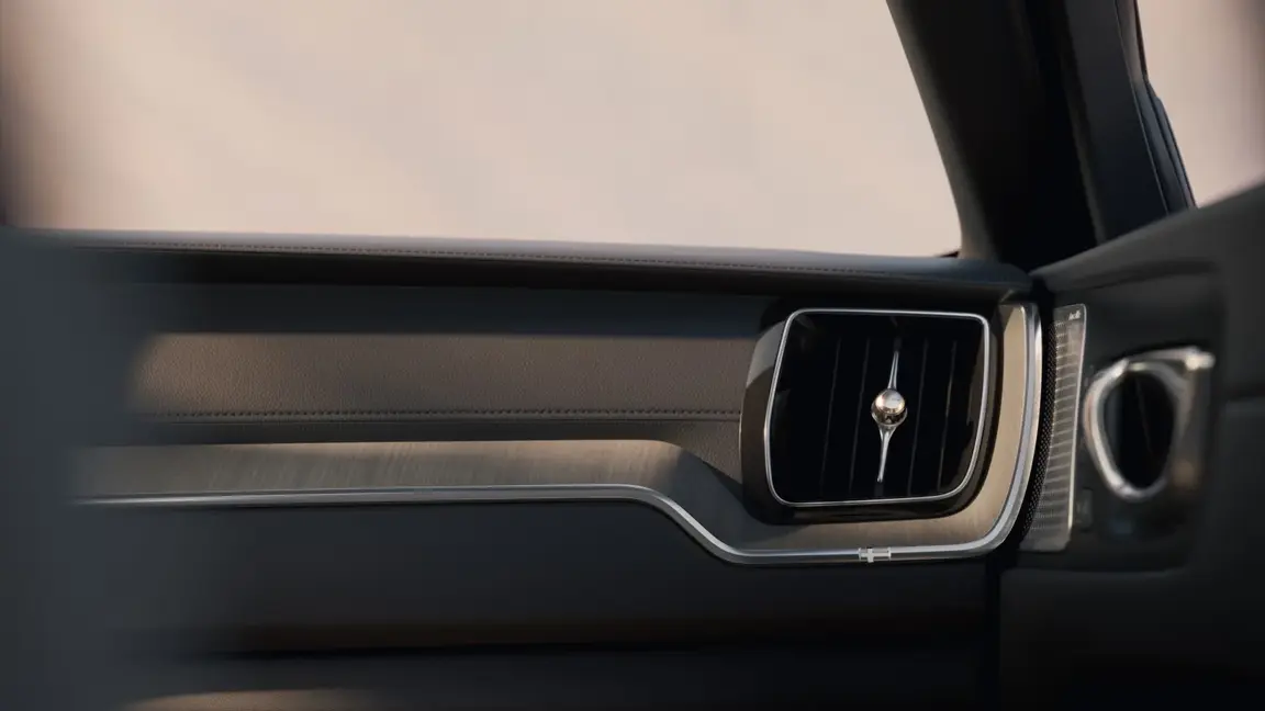 Комфорт і затишок у салоні